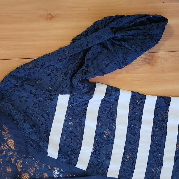 BCBG MAXAZRIA - Picture 4 of 4